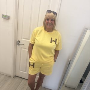 'H' shorts and tshirt sets