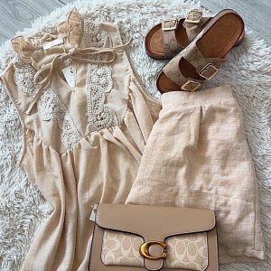 lace detail shorts co ord